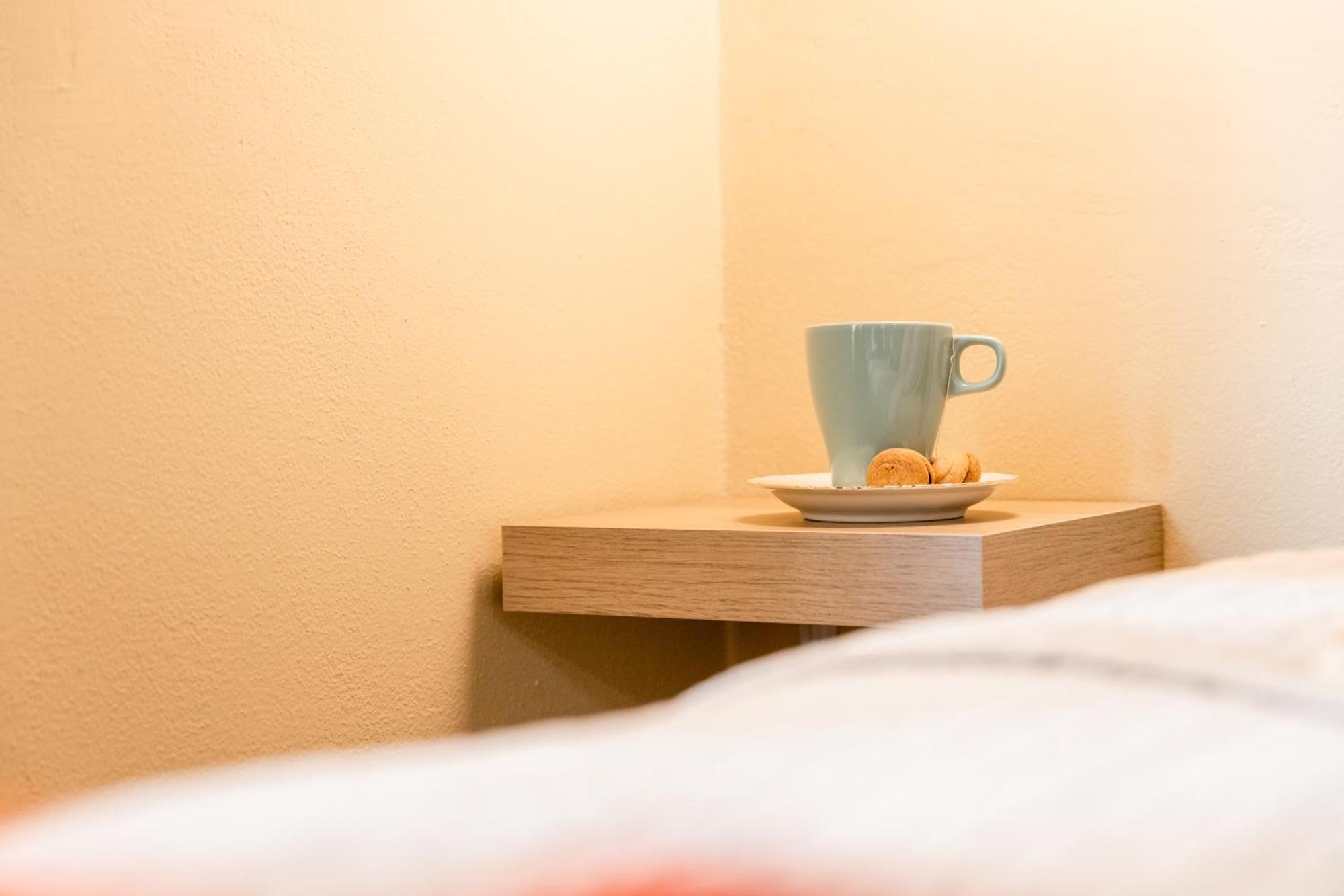 B&B Tra I Laghi Casale Corte Cerro Zewnętrze zdjęcie
